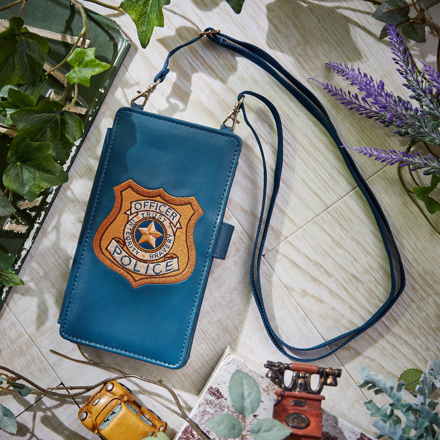 小銭もチケットも入るスマホショルダーバッグ 選べるキャラクター ディズニー Disney 通販のベルメゾンネット 小銭もチケットも入るスマホショルダーバッグ 選べるキャラクター ディズニー Disney 通販のベルメゾンネット