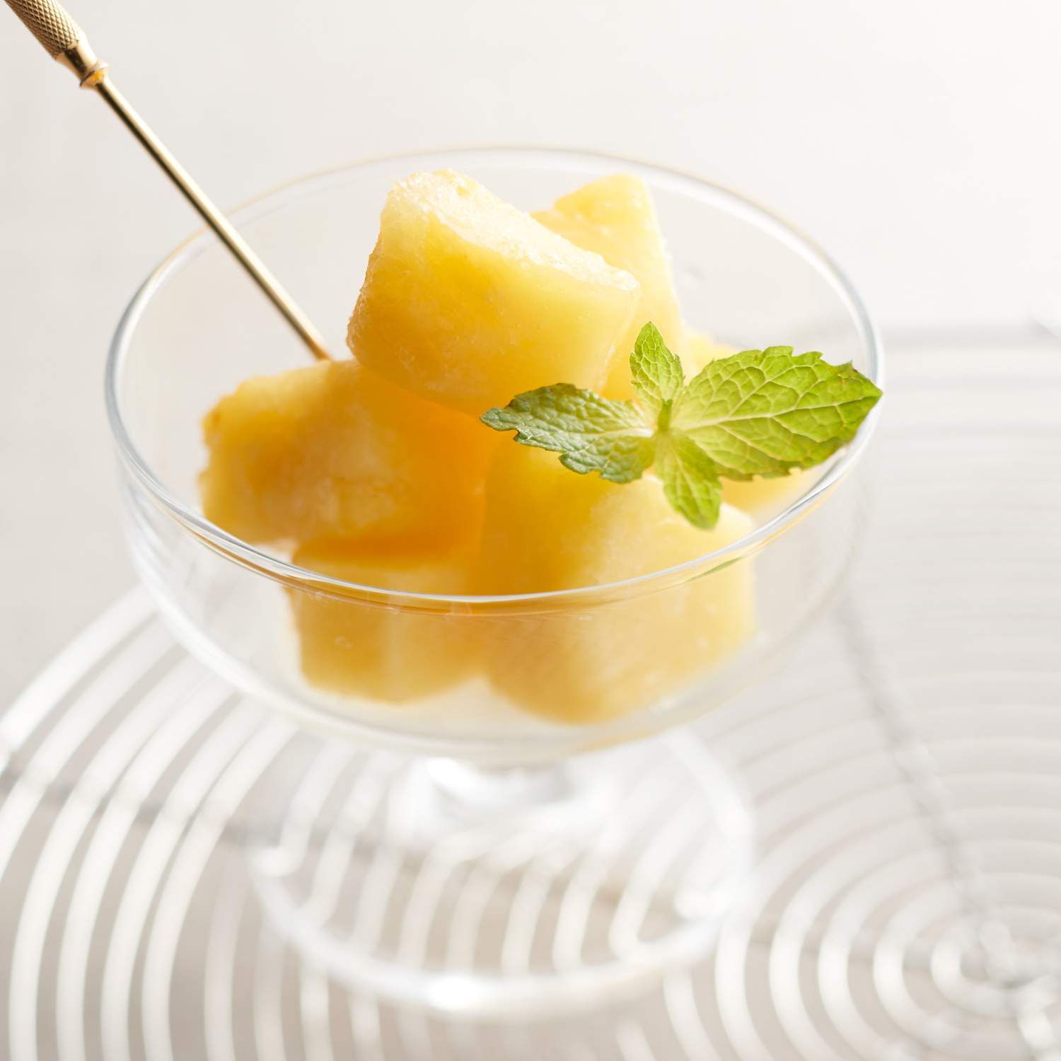 【ベルメゾン】冷凍パイナップル 500g×4袋