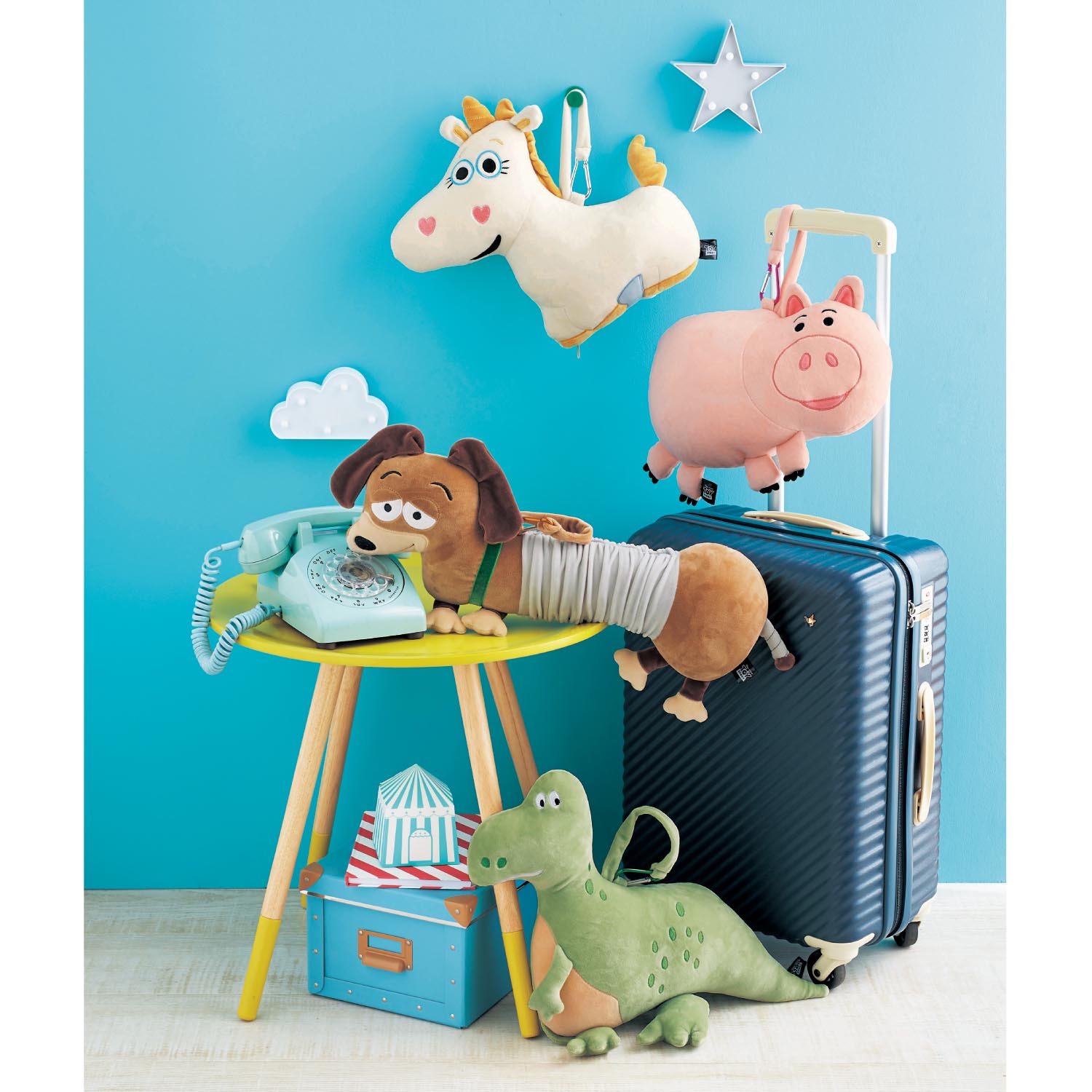 クッションにもなるネックピロー トイ ストーリー ディズニー Disney 通販のベルメゾンネット クッションにもなるネックピロー トイ ストーリー ディズニー Disney 通販のベルメゾンネット