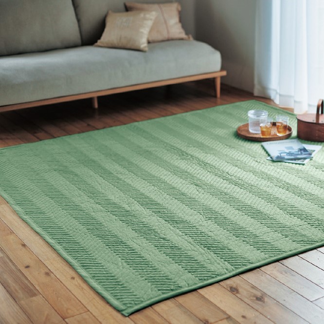 【BELLE MAISON DAYS】洗いをかけたやわらか綿素材の撥水キルトラグ