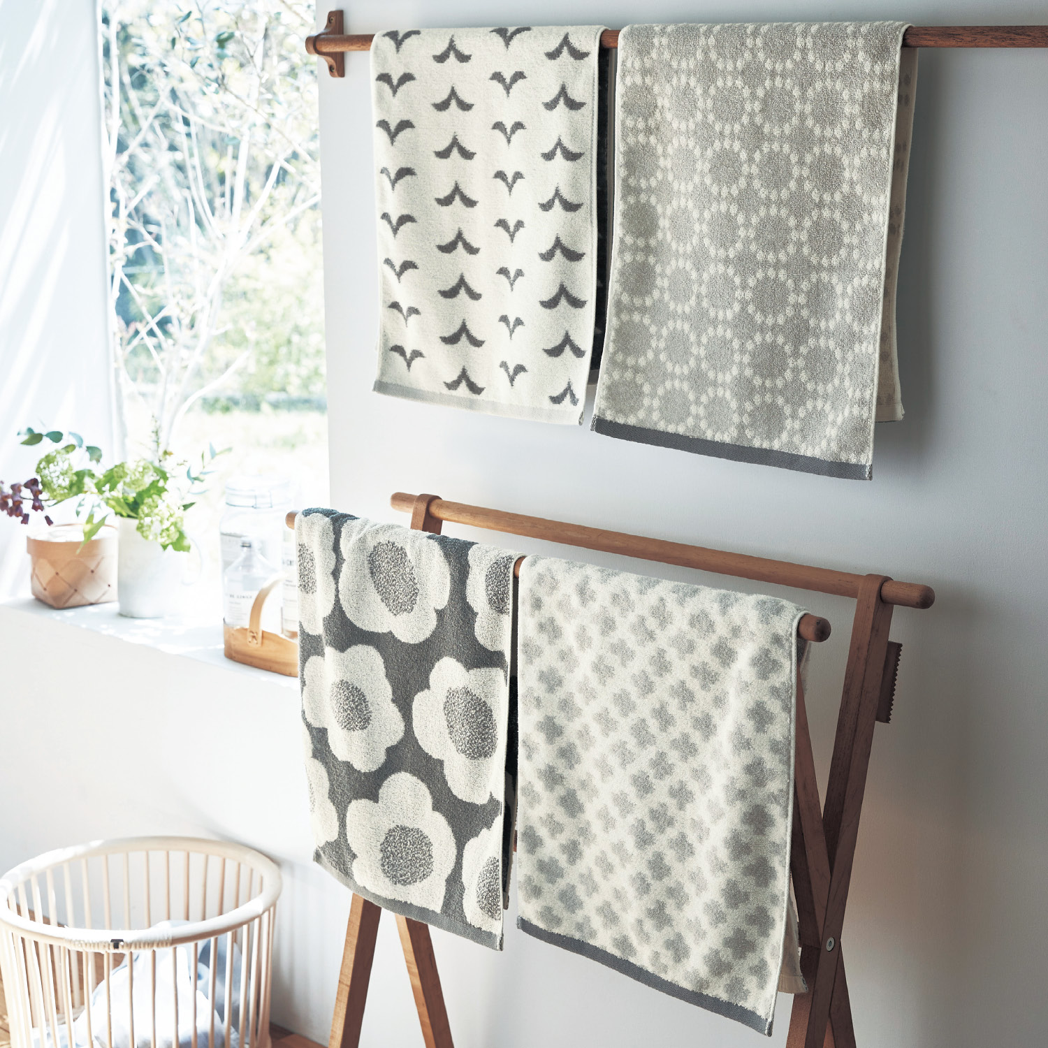 揃えて可愛いシンプル北欧調デザインのフェイスタオル4枚セット モノトーン系 通販のベルメゾンネット 揃えて可愛いシンプル北欧調デザインのフェイスタオル4枚セット モノトーン系 通販のベルメゾンネット