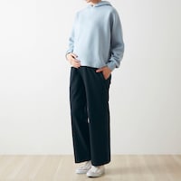 モデル身長163cm・マタニティMサイズ着用