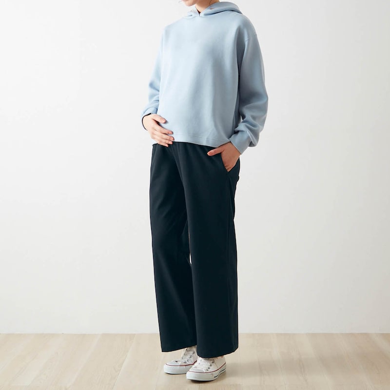 モデル身長163cm・マタニティMサイズ着用
