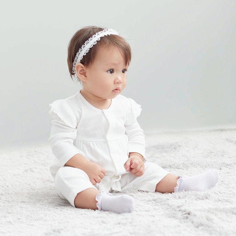 オフホワイト／モデル身長72㎝・70サイズ着用