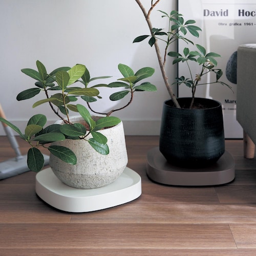 キャスターが目立たないプランターワゴン「Plantable」 ＜約32×32cm＞