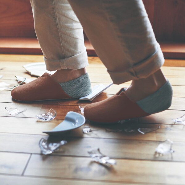 【ベルメゾン】足まもりっぱ 【ガラス片から足を守る防災スリッパ】