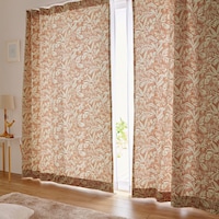 ベージュ
