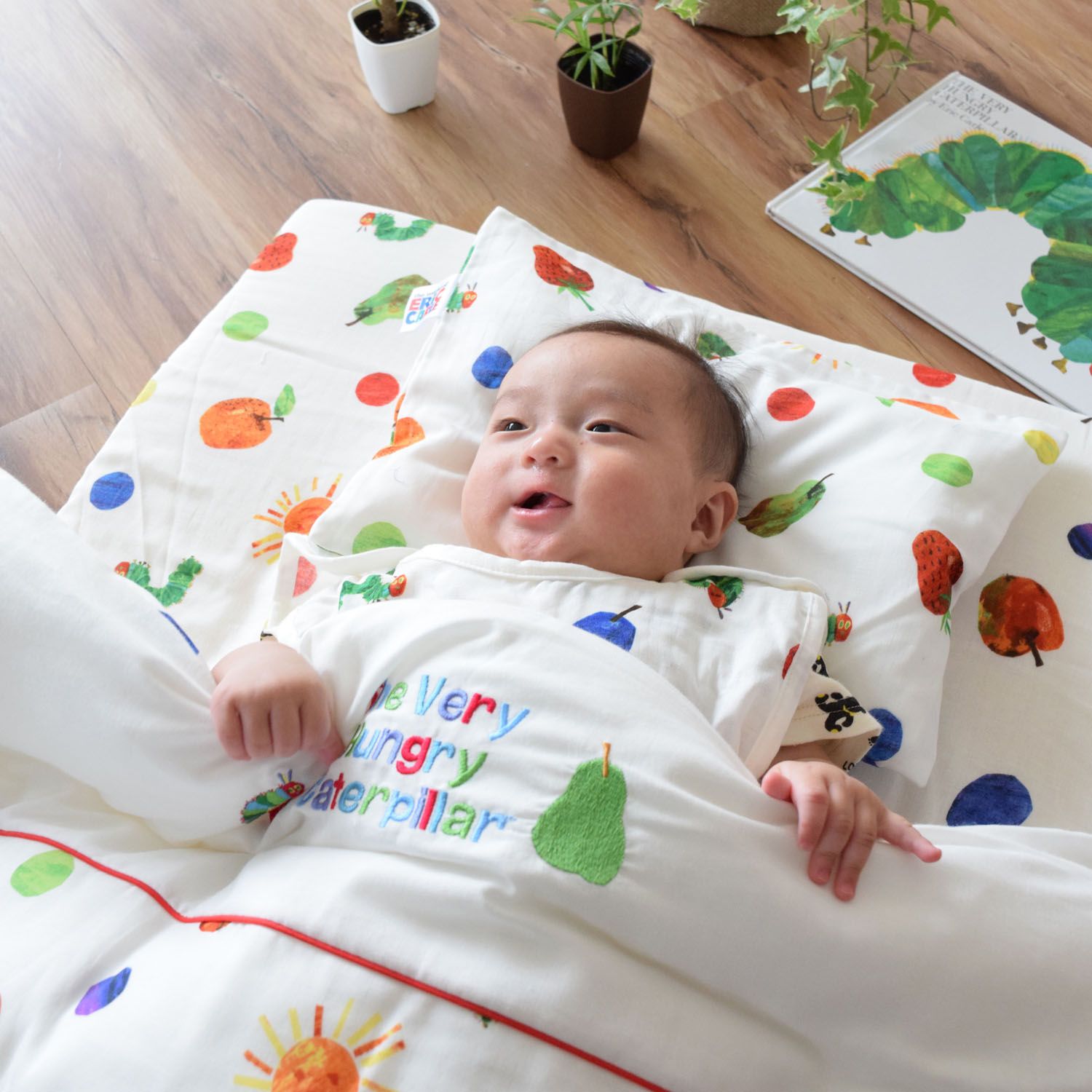 はらぺこあおむし ベビーミニ布団8点セット 日本製 はらぺこあおむし 通販のベルメゾンネット はらぺこあおむし ベビーミニ布団8点セット 日本製 はらぺこあおむし 通販のベルメゾンネット