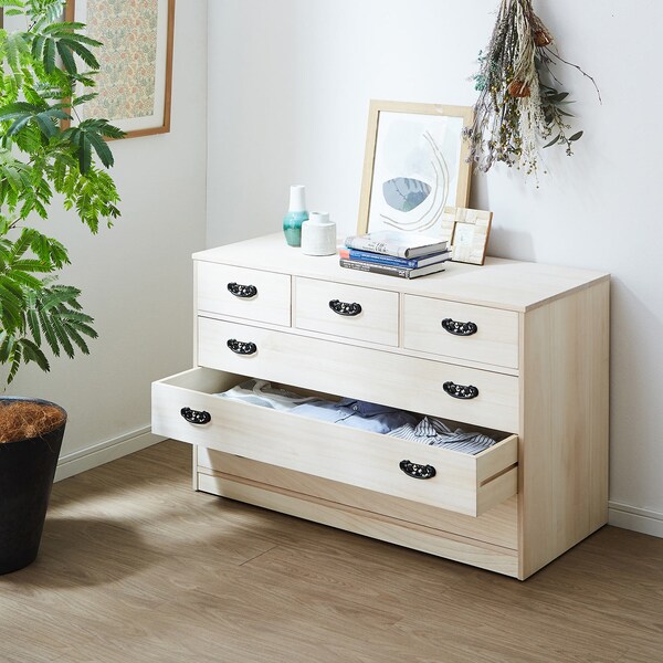 【ベルメゾン】隠しキャスター付き!たとう紙も入る桐チェスト[日本製]