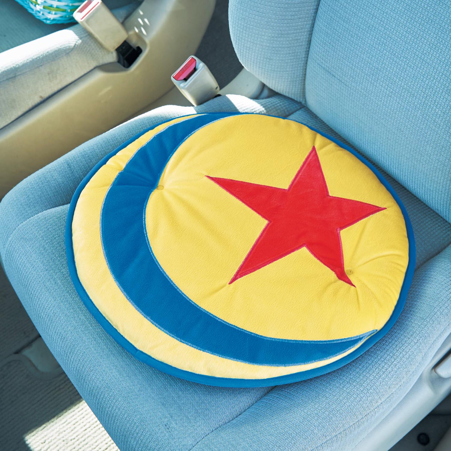 サンシェードクッション 選べるキャラクター ディズニー Disney 通販のベルメゾンネット サンシェードクッション 選べるキャラクター ディズニー Disney 通販のベルメゾンネット