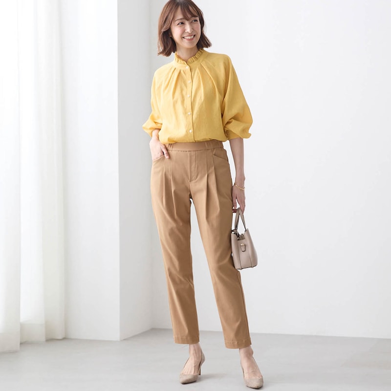 モデル身長169cm／M・股下66cm　※写真は撮影用のため、股下+6cmになります。