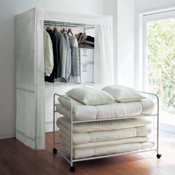 【ベルメゾン】布団収納ワゴン付きハンガーラック 【目隠しカバー付き】