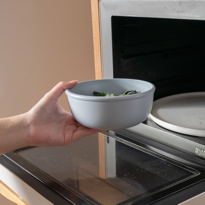 ふたを外せば電子レンジで解凍・加熱できる