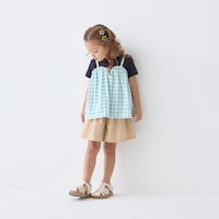 ベージュ／モデル身長105cm・サイズ110