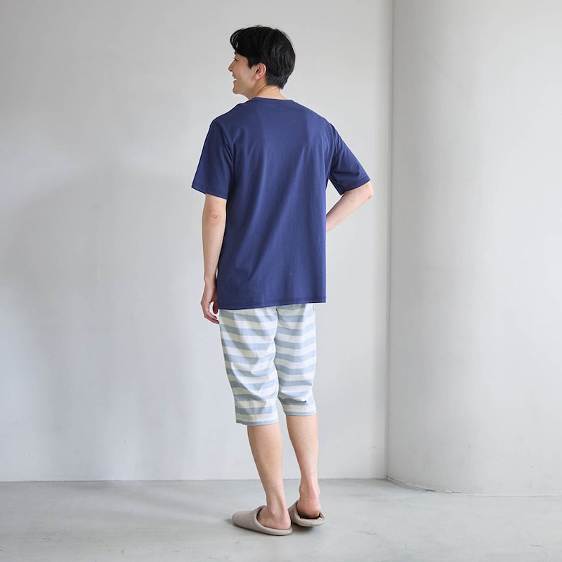 モデル身長176cm・L