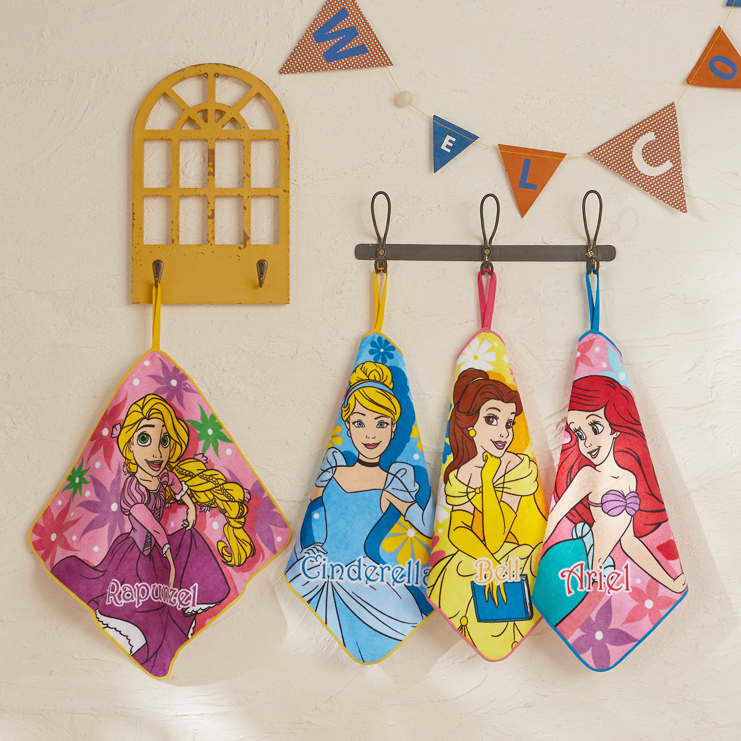 プリンセスハンドルタオル ループ付タオル ラプンツェル アリエル シンデレラ 大放出セール プリンセスハンドルタオル ループ付タオル ラプンツェル アリエル シンデレラ 大放出セール