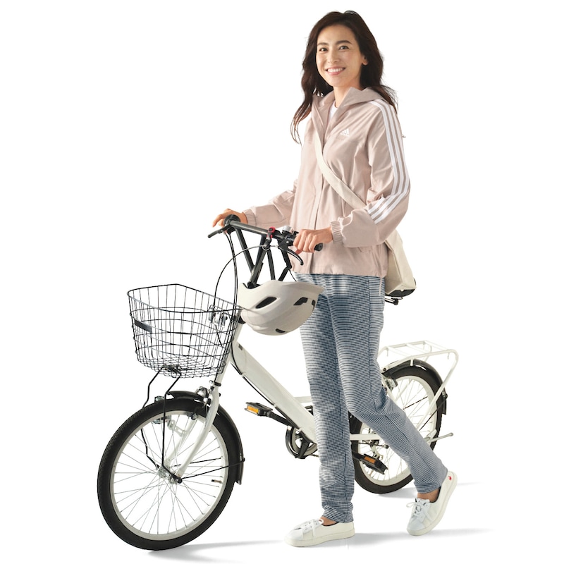 ※自転車に乗る際は、ヘルメットの着用が努力義務とされております。