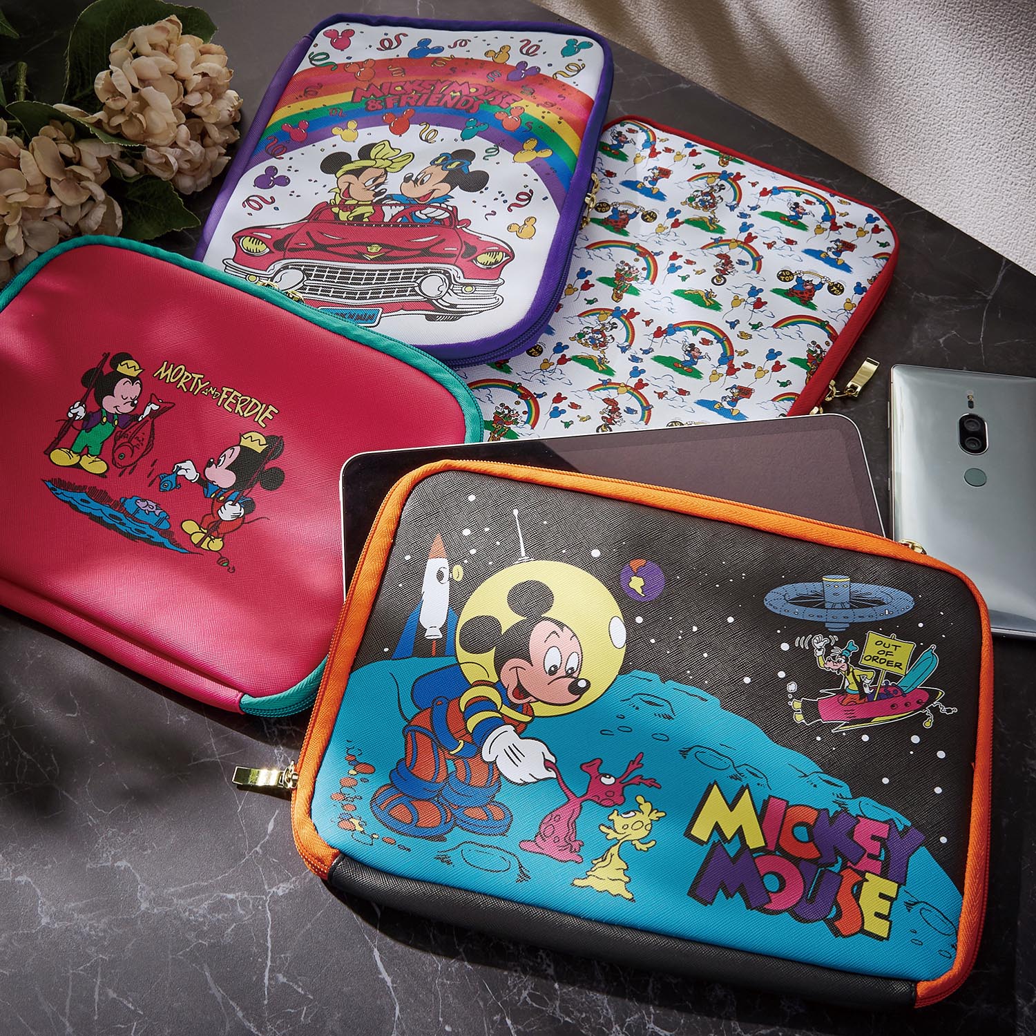 ノスタルジカデザインのガジェットケース s 選べるキャラクター ディズニー Disney 通販のベルメゾンネット ノスタルジカデザインのガジェットケース s 選べるキャラクター ディズニー Disney 通販のベルメゾンネット