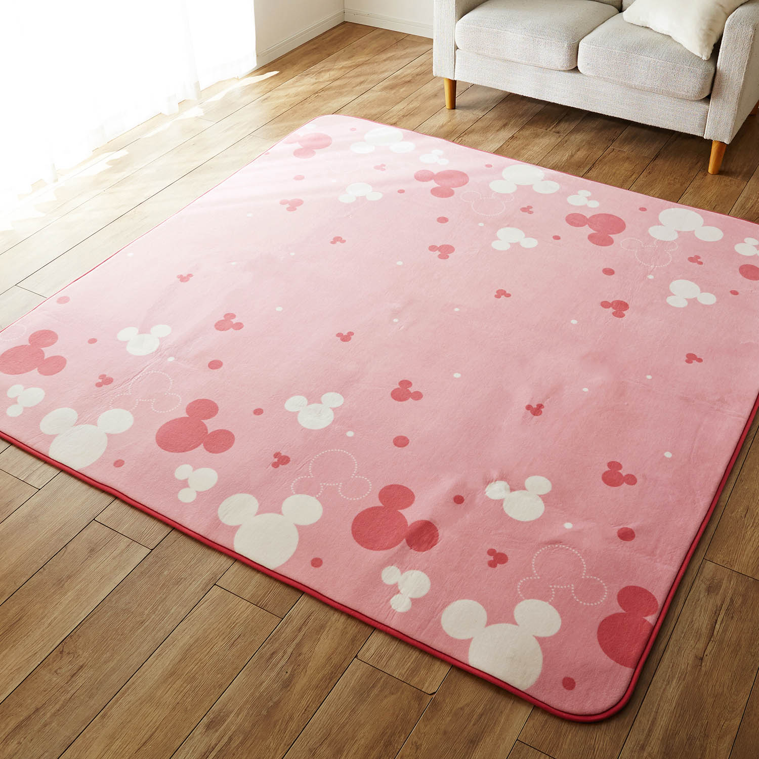 じゅうたん ラグ ミッキーの通販 通販のベルメゾンネット じゅうたん ラグ ミッキーの通販 通販のベルメゾンネット