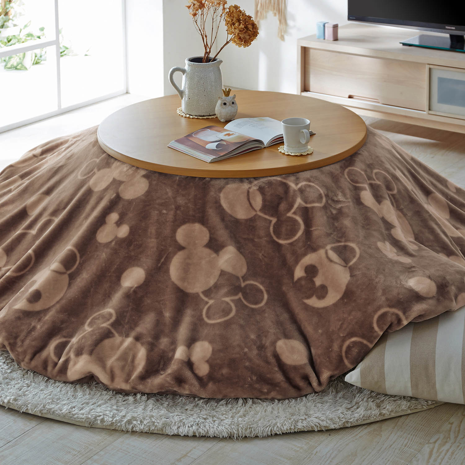 【メルトロ/meltoro】あったかなめらかなこたつ布団カバー「ミッキーモチーフ」 【メルトロ/meltoro】あったかなめらかなこたつ布団カバー「ミッキーモチーフ」