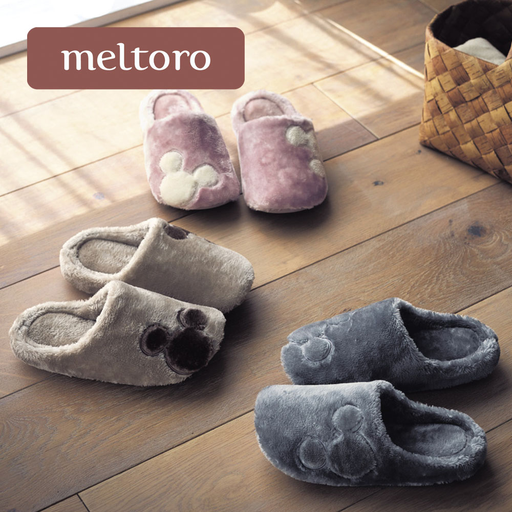 【メルトロ/meltoro】あったかなめらかなアップリケ付きルームシューズ「ミッキーモチーフ」