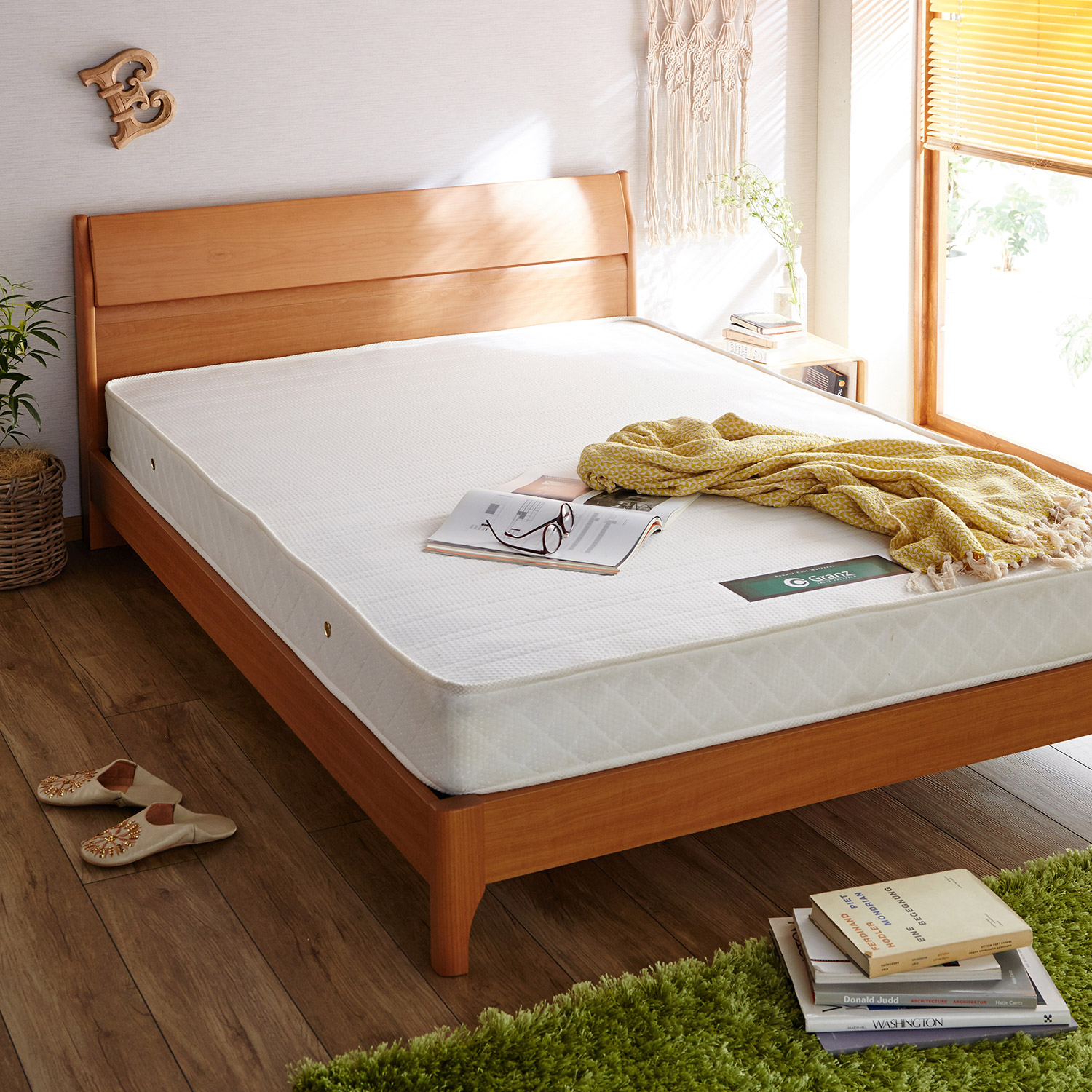 【ベルメゾン】アルダー材のシンプルベッド 【ベルメゾン】アルダー材のシンプルベッド