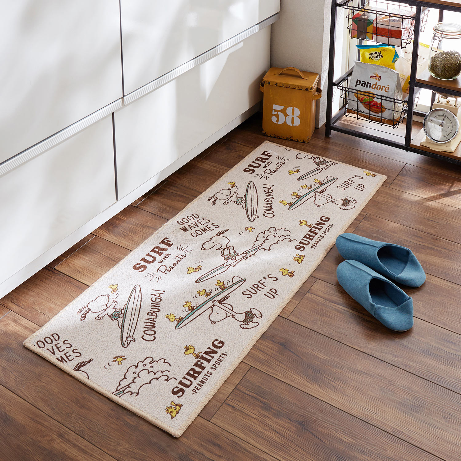 スヌーピー サーフ柄キッチンマット ピーナッツ Peanuts 通販のベルメゾンネット スヌーピー サーフ柄キッチンマット ピーナッツ Peanuts 通販のベルメゾンネット