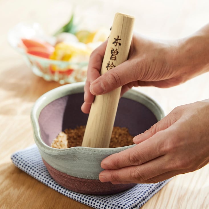 溝のないすり鉢 すりこ木付き