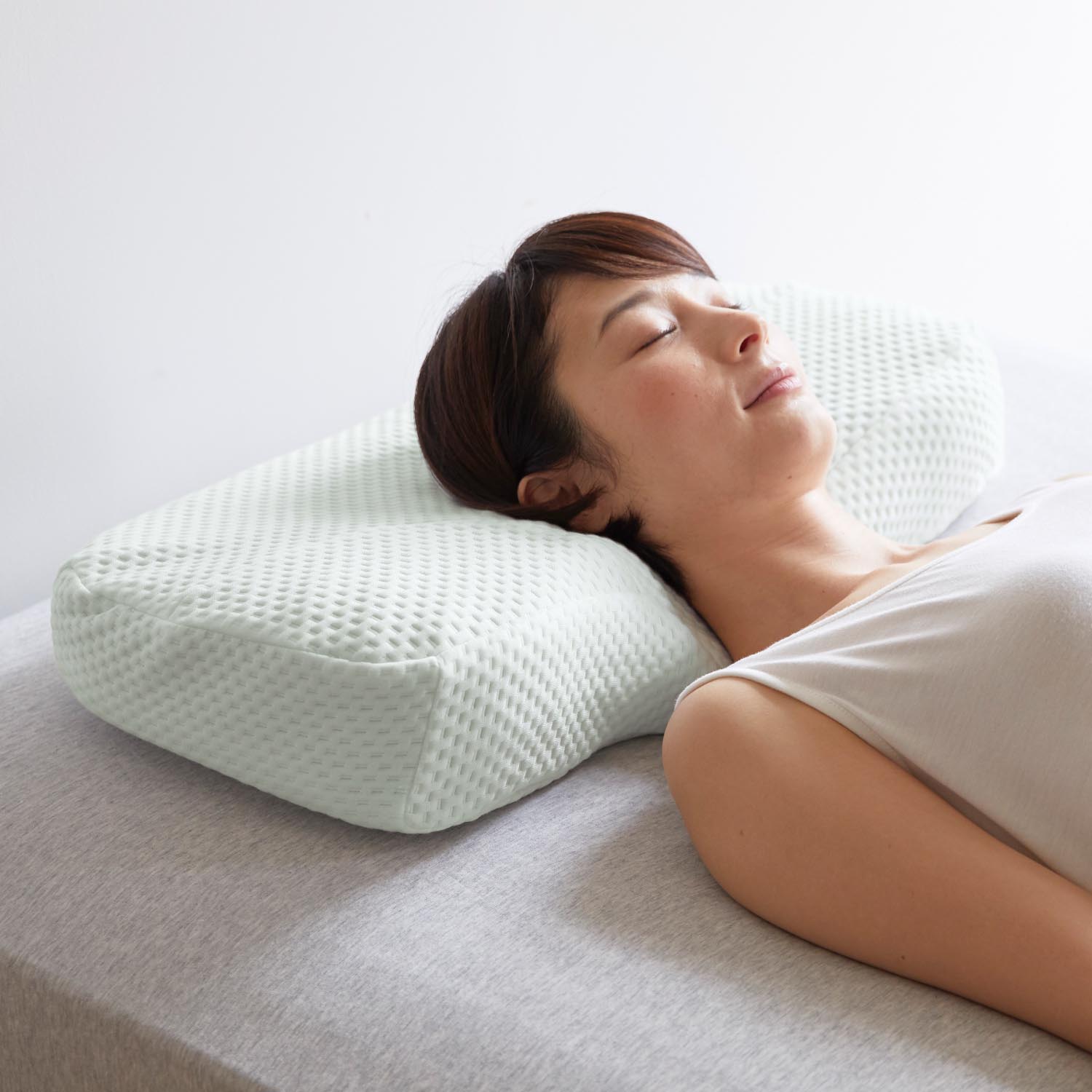 【ベルメゾン】肩凝り・首の痛み対応まくら BODY ADJUST 【ベルメゾン】肩凝り・首の痛み対応まくら BODY ADJUST