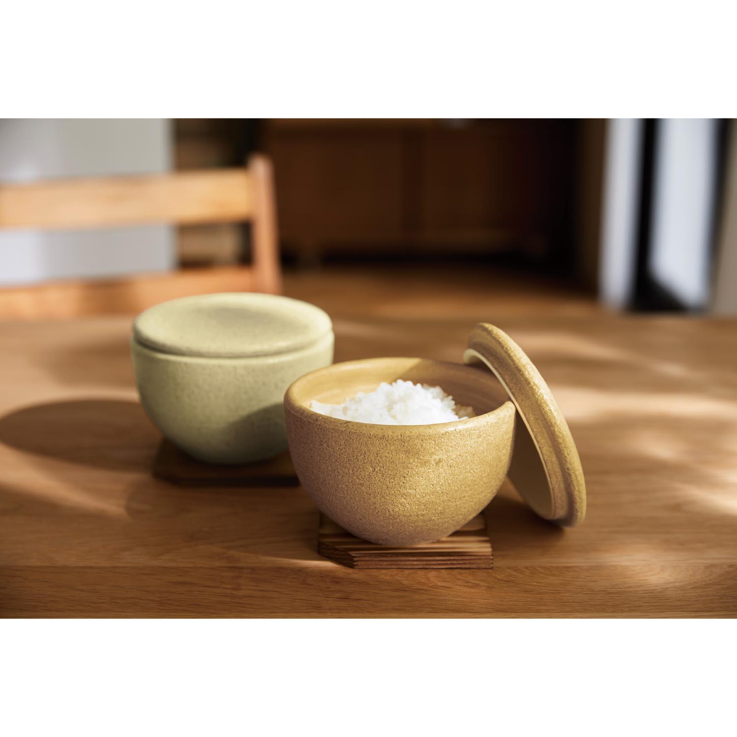 伊賀焼おひつ(陶器製おひつ)  電子レンジ対応 日本製 ds-1497061 伊賀焼おひつ(陶器製おひつ) 1.5合用 電子レンジ対応