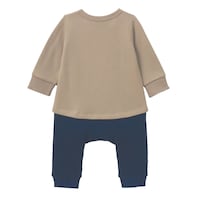 大きめのマチで動きやすい