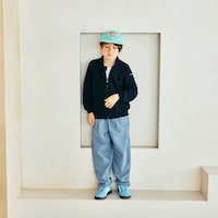 ブラック／モデル身長126cm・130サイズ