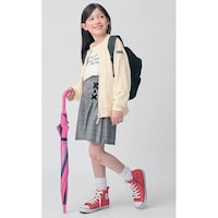 アイボリー／モデル身長128.5cm・サイズ130