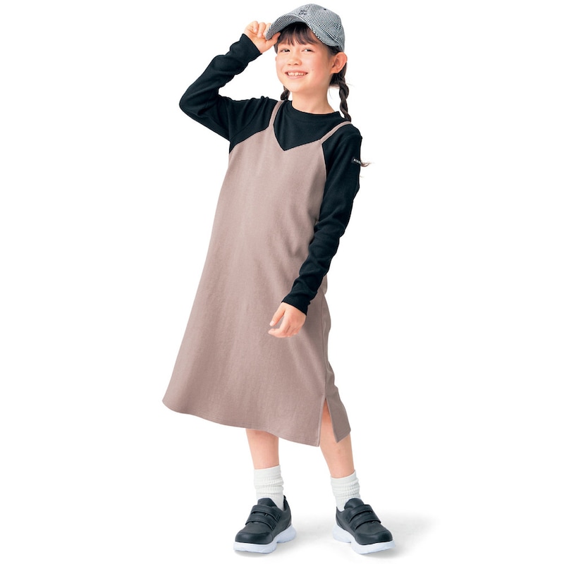 ブラック×グレージュ／モデル身長126cm・サイズ130