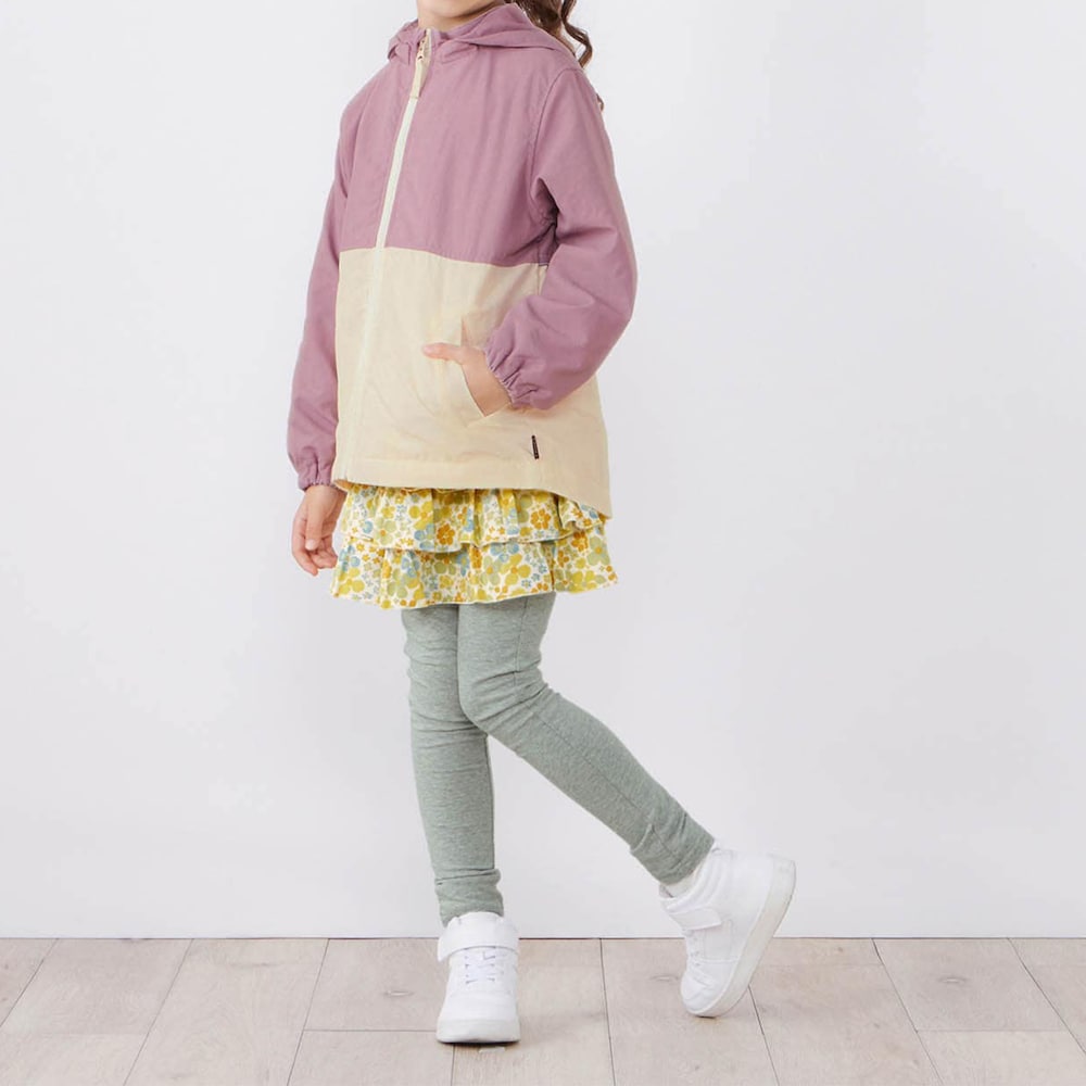 ラベンダー×アイボリー／モデル身長120cm・120サイズ着用