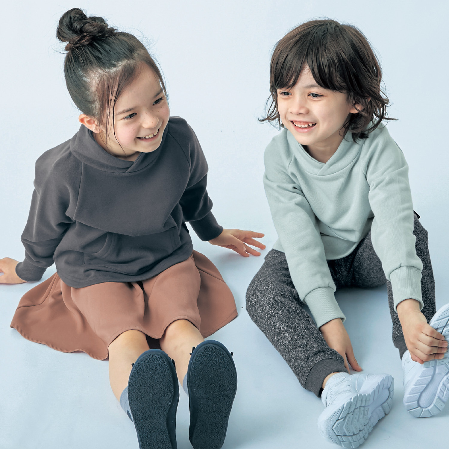 フード風襟カンガルーポケット裏毛プルオーバー 子供服 男の子 女の子 の通販 ベルメゾン ジータ Gita 通販のベルメゾンネット フード風襟カンガルーポケット裏毛プルオーバー 子供服 男の子 女の子 の通販 ベルメゾン ジータ Gita 通販のベルメゾンネット