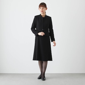 モデル身長170cm･9ARサイズ着用