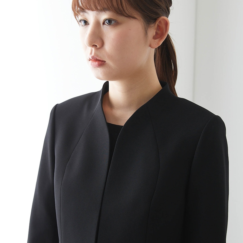 首元アップ