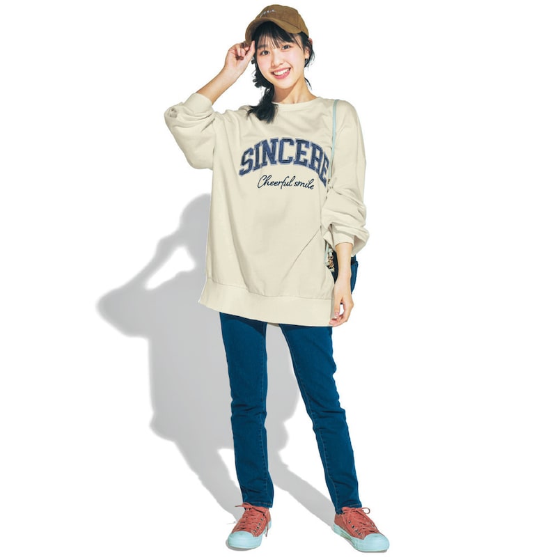 ネイビー（デニム）／モデル身長161cm・サイズJ-M