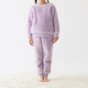 ラベンダー／モデル身長115cm・110サイズ着用