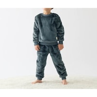 チャコール／モデル身長110cm・110サイズ着用