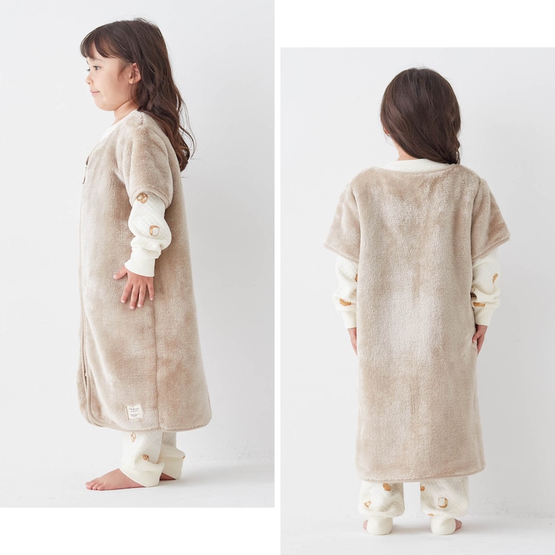 ベージュ／モデル身長104.5cm・100～110サイズ着用