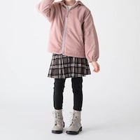 スモーキーピンク（ツイルタイプ）／モデル身長133cm・130サイズ