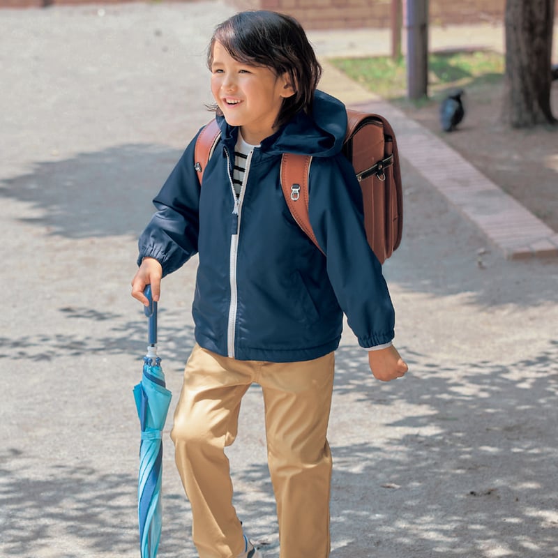 ネイビー／モデル身長113cm・サイズ110