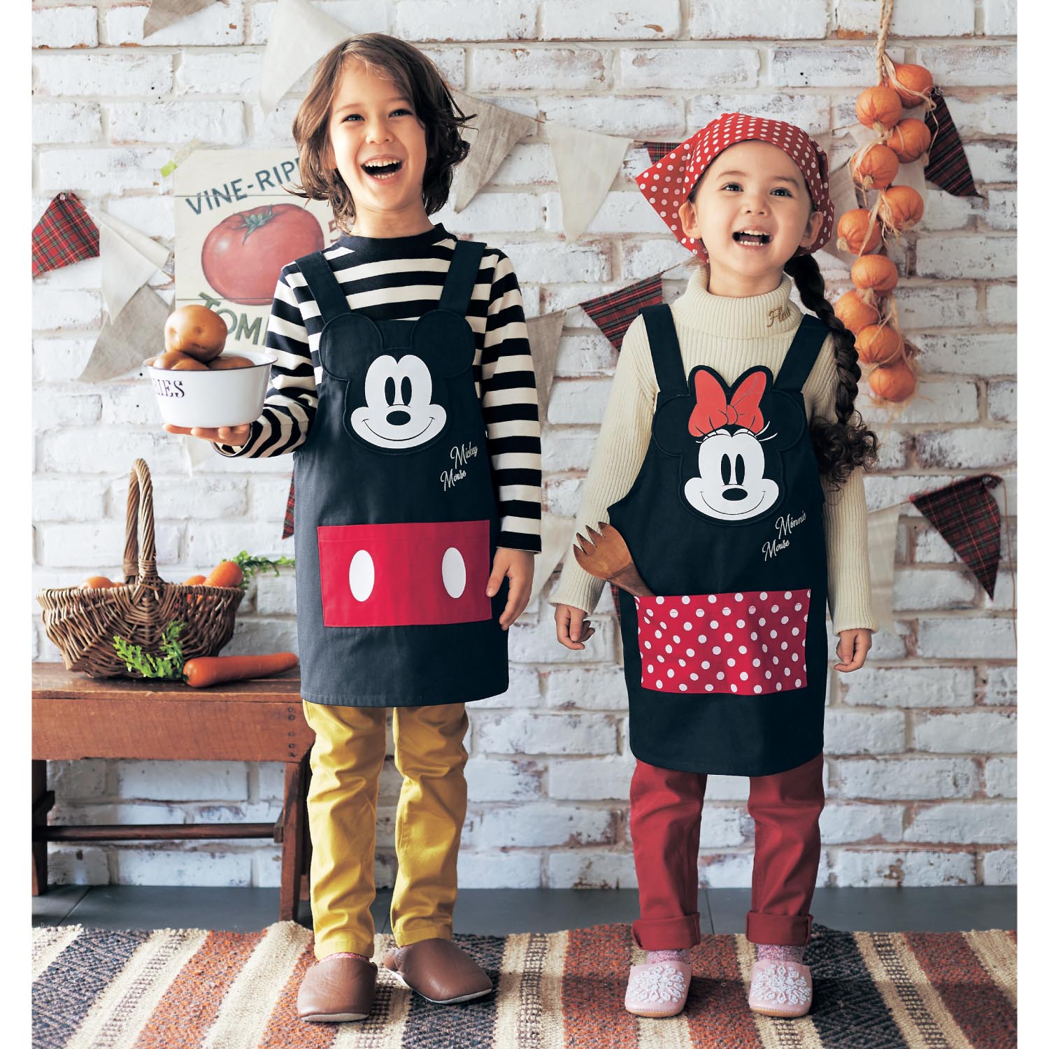 ビッグフェイスエプロン 選べるキャラクター ディズニー Disney 通販のベルメゾンネット ビッグフェイスエプロン 選べるキャラクター ディズニー Disney 通販のベルメゾンネット