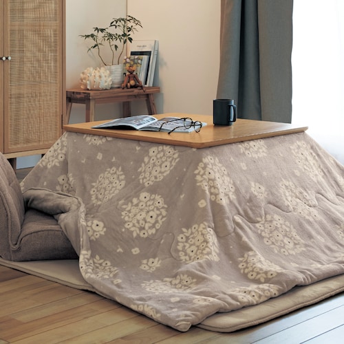 洗濯機で洗える小花柄の撥水薄掛けこたつ布団