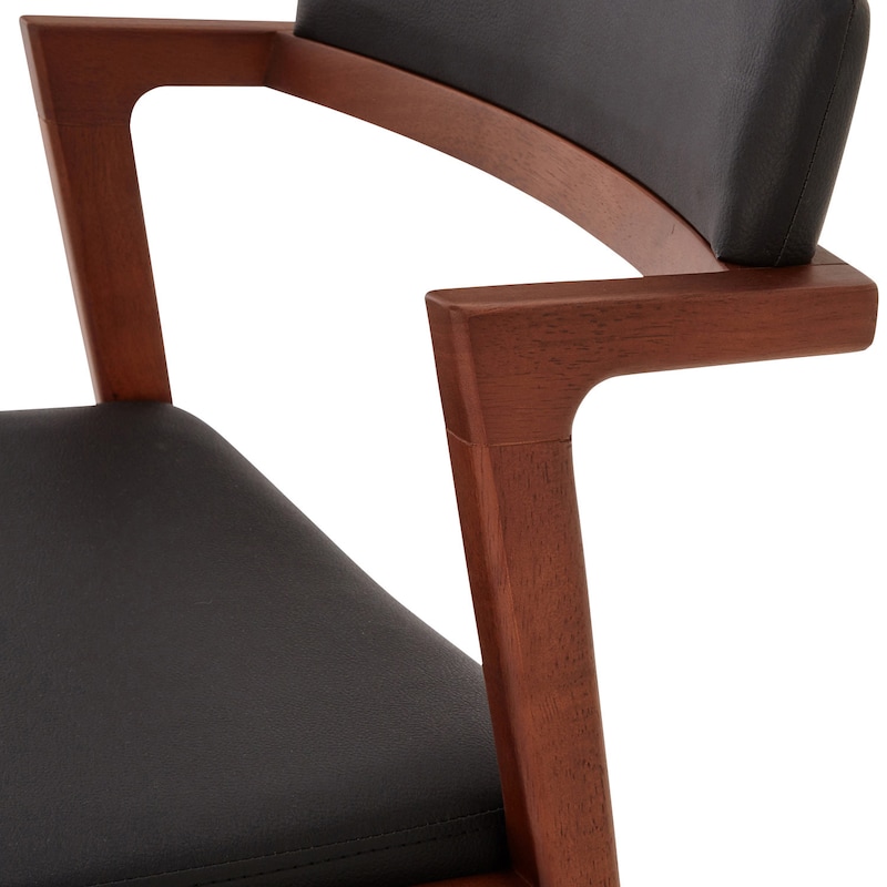 肘掛け部アップ　ダークブラウン×ブラック