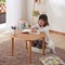 天然木の丸みが優しいキッズテーブル