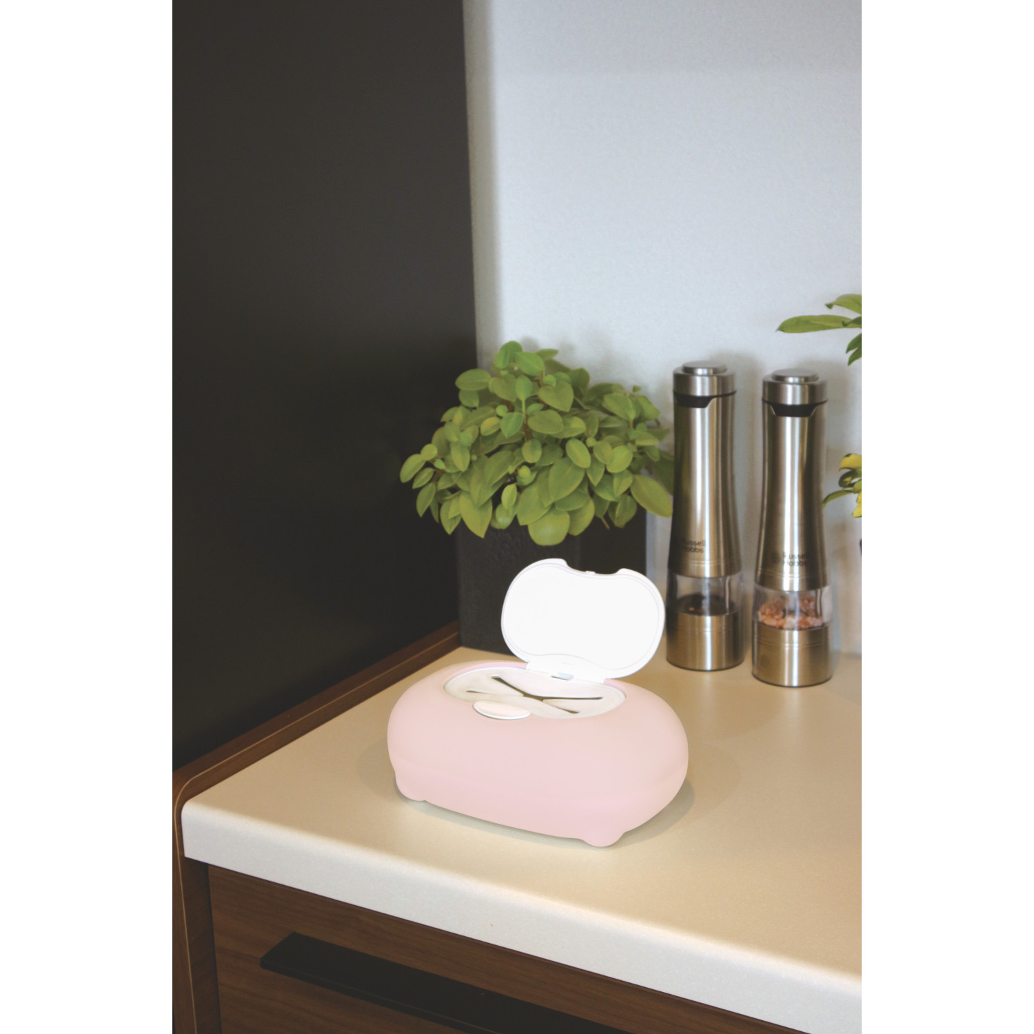 ころんとした形が可愛いウェットティッシュケース 選べるキャラクター ディズニー Disney 通販のベルメゾンネット ころんとした形が可愛いウェットティッシュケース 選べるキャラクター ディズニー Disney 通販のベルメゾンネット