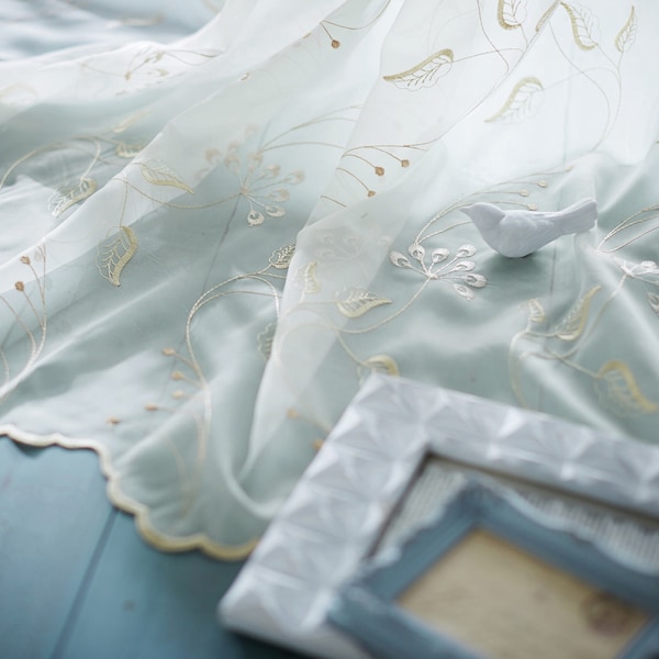 【ベルメゾン】【58サイズ】 繊細な草花デザインのトルコ刺繍のレースカーテン